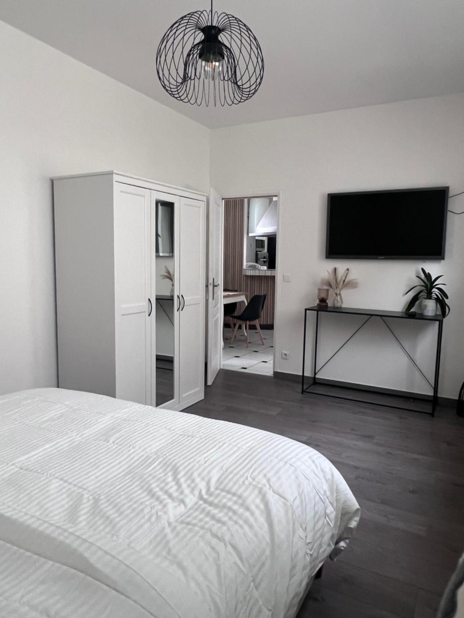 Stea Guesthouse Proche Paris Villeneuve-le-Roi Exterior photo
